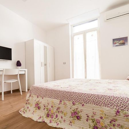 Toledo 116 Apartment Napoli Ngoại thất bức ảnh
