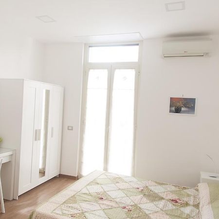Toledo 116 Apartment Napoli Ngoại thất bức ảnh